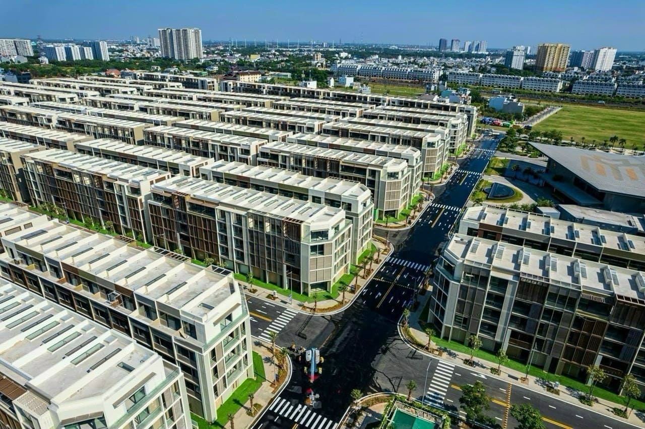 tien do the global city nha pho soho t4:2024 5