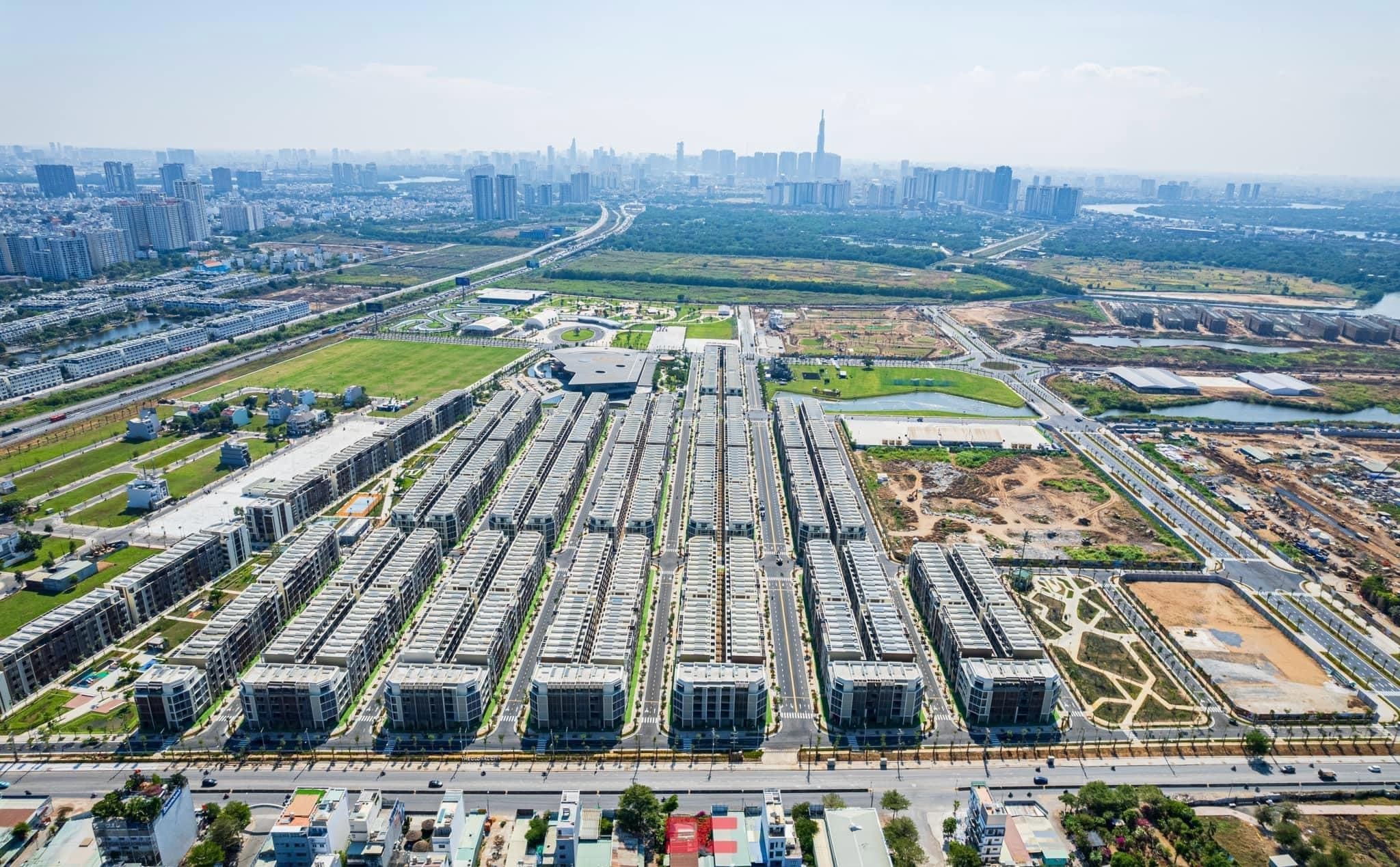 tien do the global city nha pho soho t4:2024 8