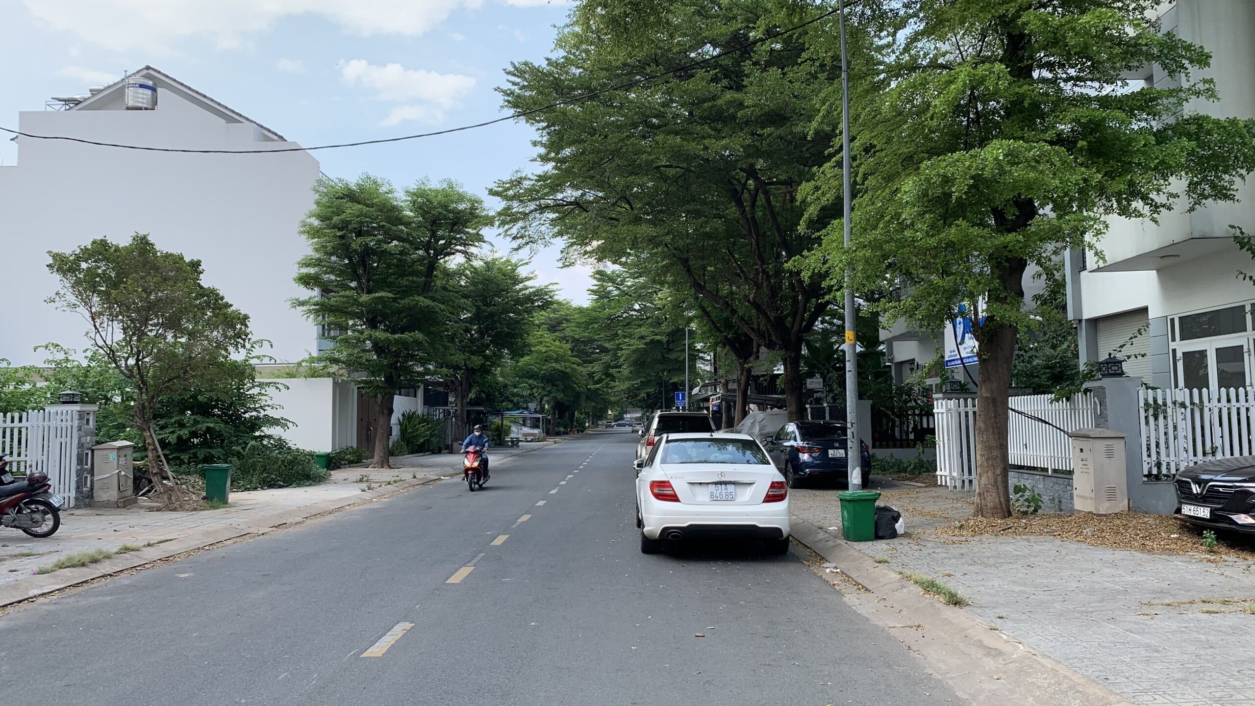Đường nguyễn đình thi kdc gia hoà art village thuộc phường phước long, tphcm