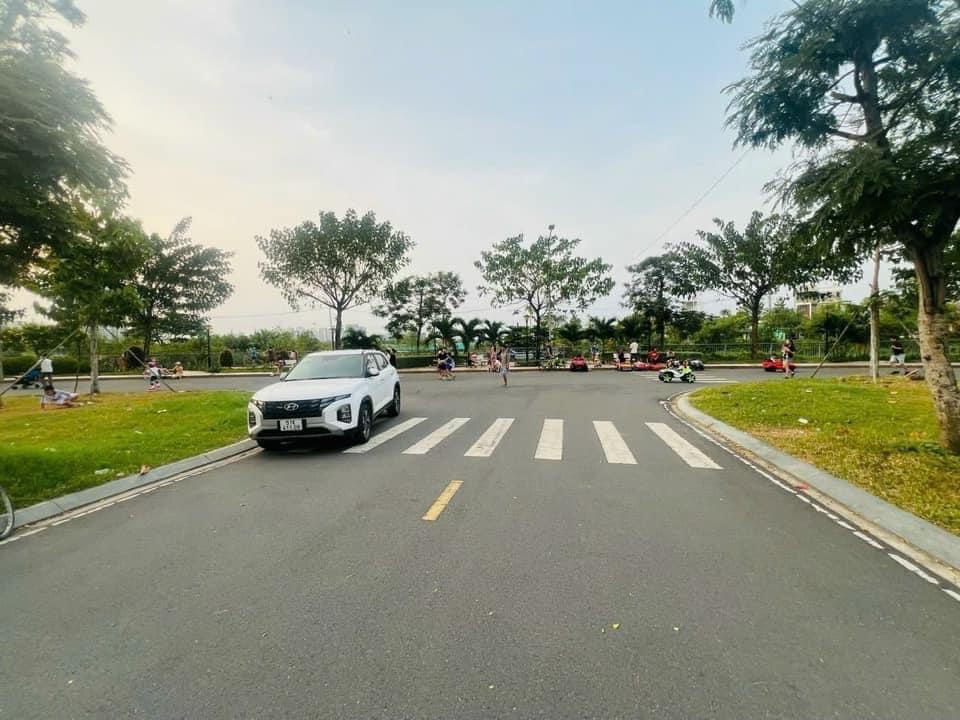 ky gui mua ban dat nen homyland riverside binh trung dong