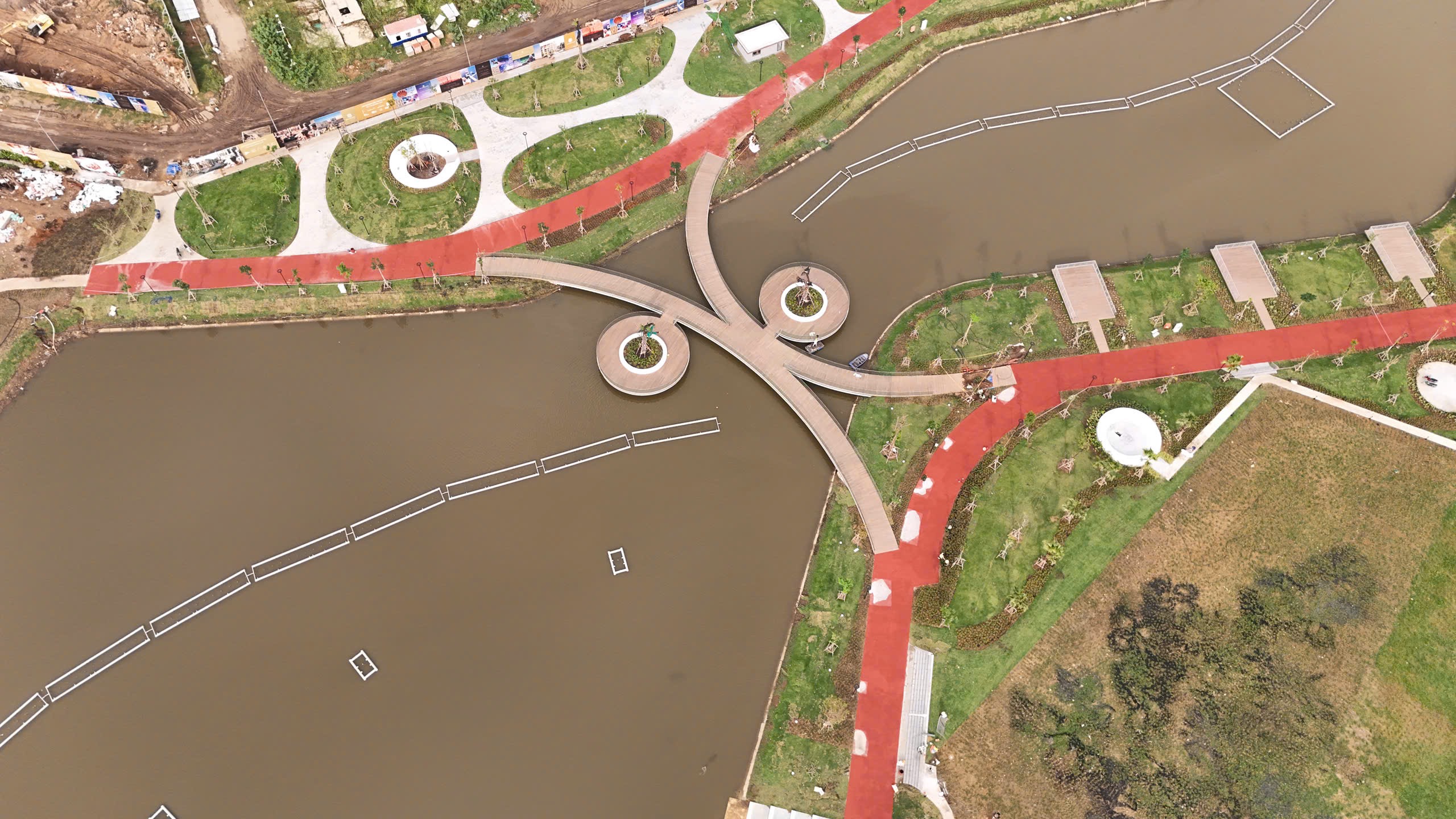 hinh thuc te the global city 7