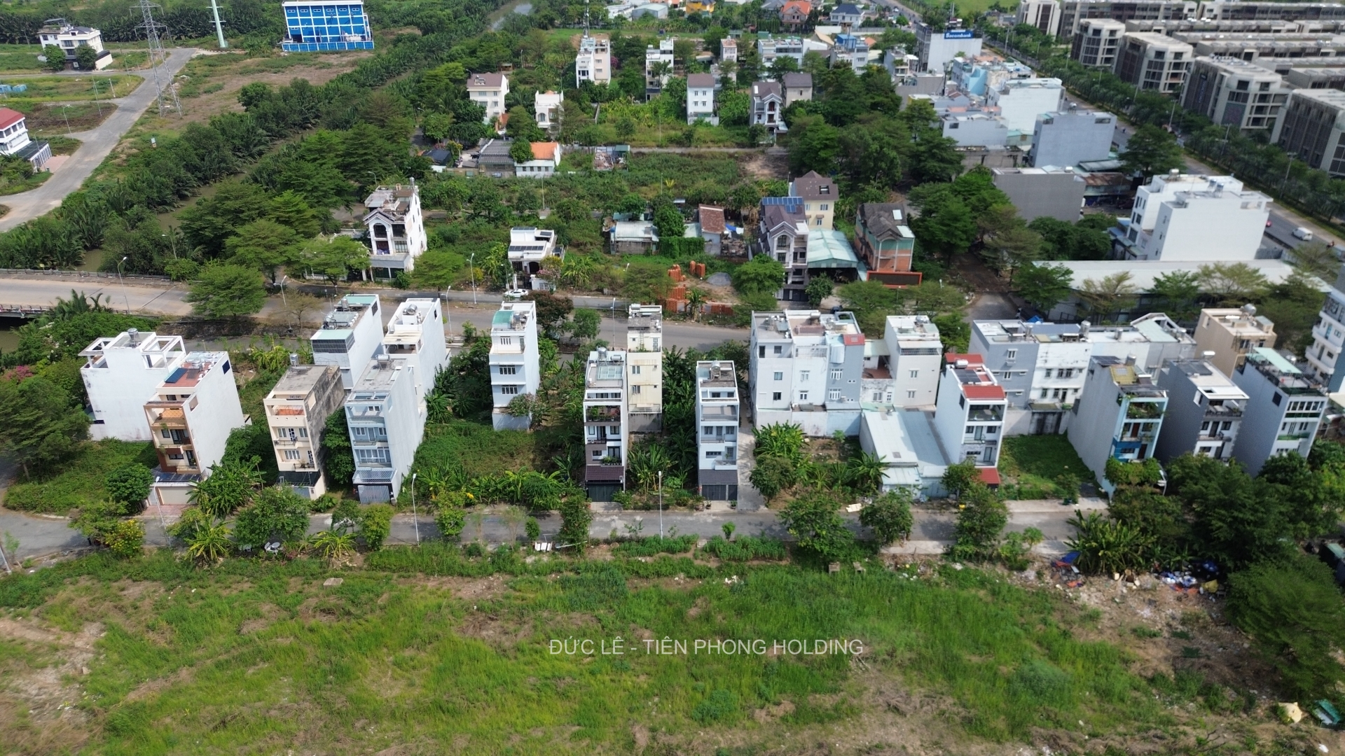 Bán đất hoàng anh minh tuấn 5x16m – lô sạch đẹp, giá tốt nhất thị trường Lo-dat-hoang-anh-minh-tuan-5x16m-tren-chup-xuong